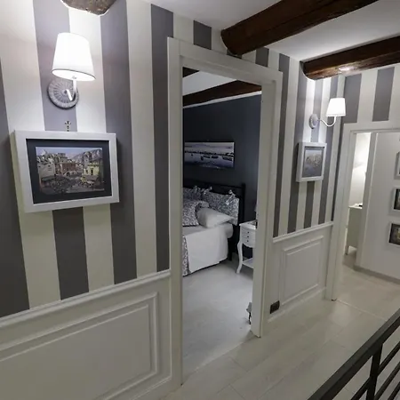 Apartment Happy House 31 Naples